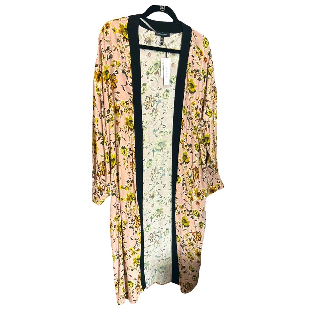 Sanctuary Calico Kimono. Pink with floral print.‎ 0/S. NWT